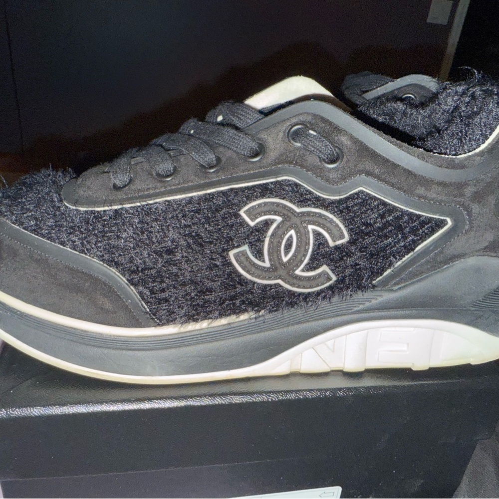 Suede Calfskin Tweed Stretch Fabric CC Sneakers 39.5 Black white